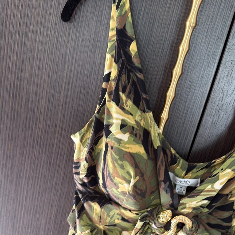 Cache Green and Yellow Fitted Tie Front Tank Top - Picture 7 of 17